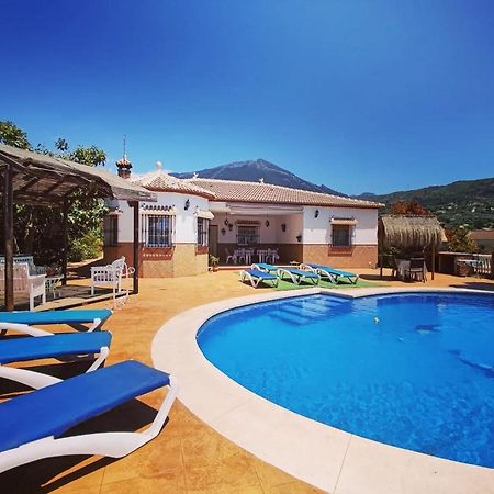 Los Naranjos Alcaucín Exterior photo