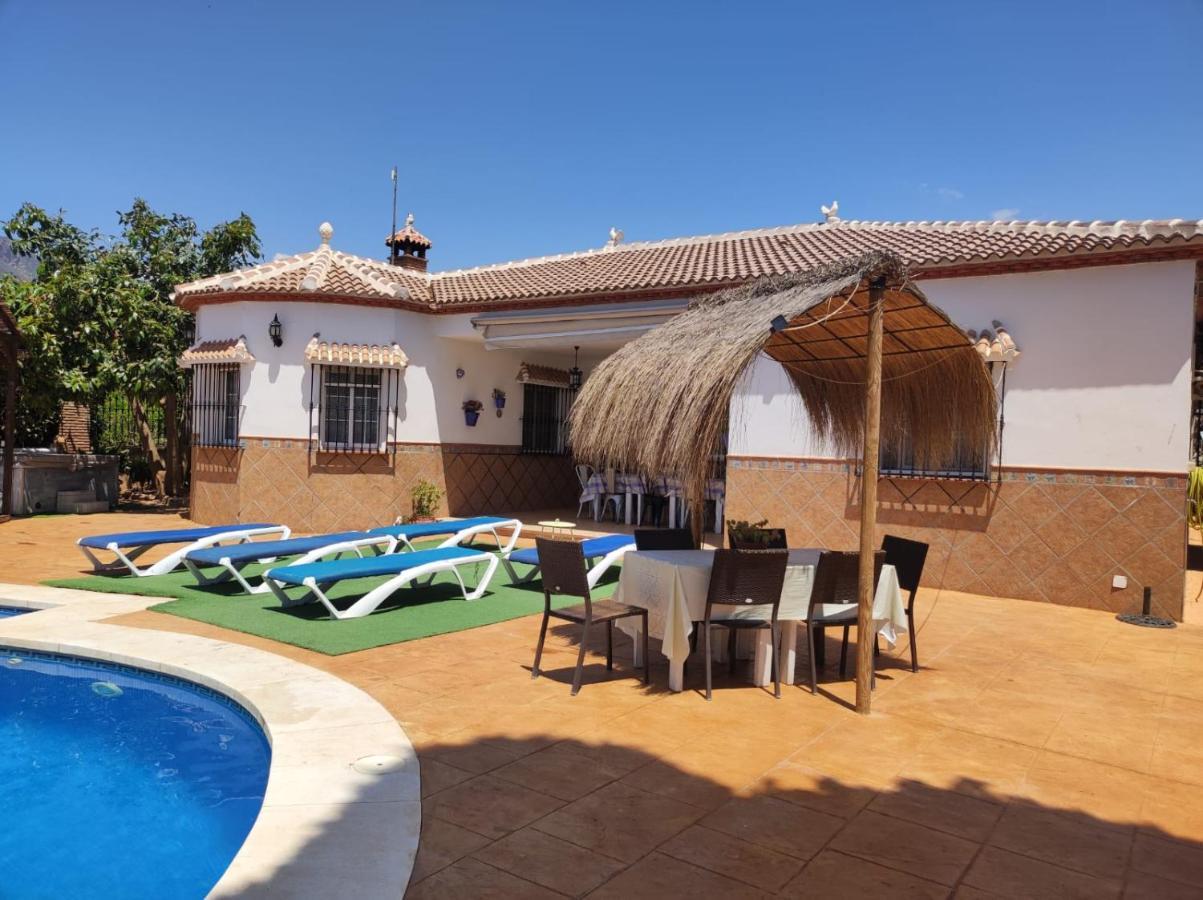 Los Naranjos Alcaucín Exterior photo